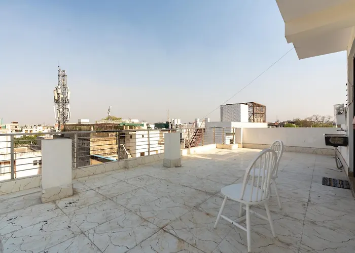 Homlee-Value 1 Br-Central Delhi-Terrace-View-Lift