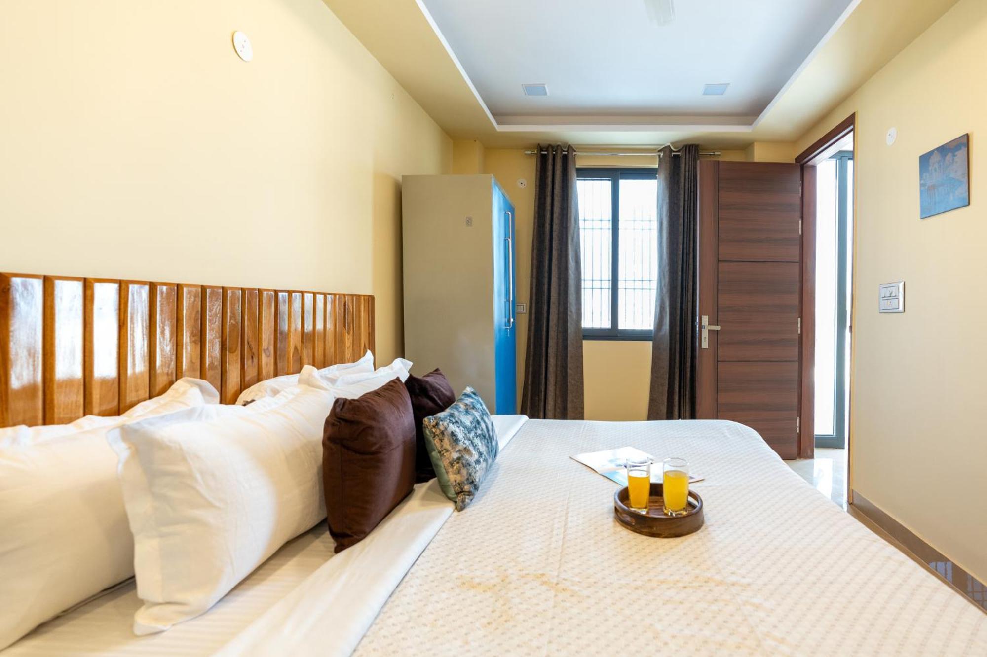 Apartment Homlee-value 1 Br-central Delhi-terrace-view-lift